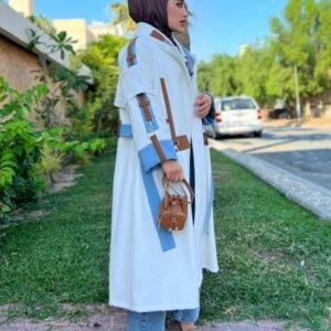 طقم أزرق سماوي
